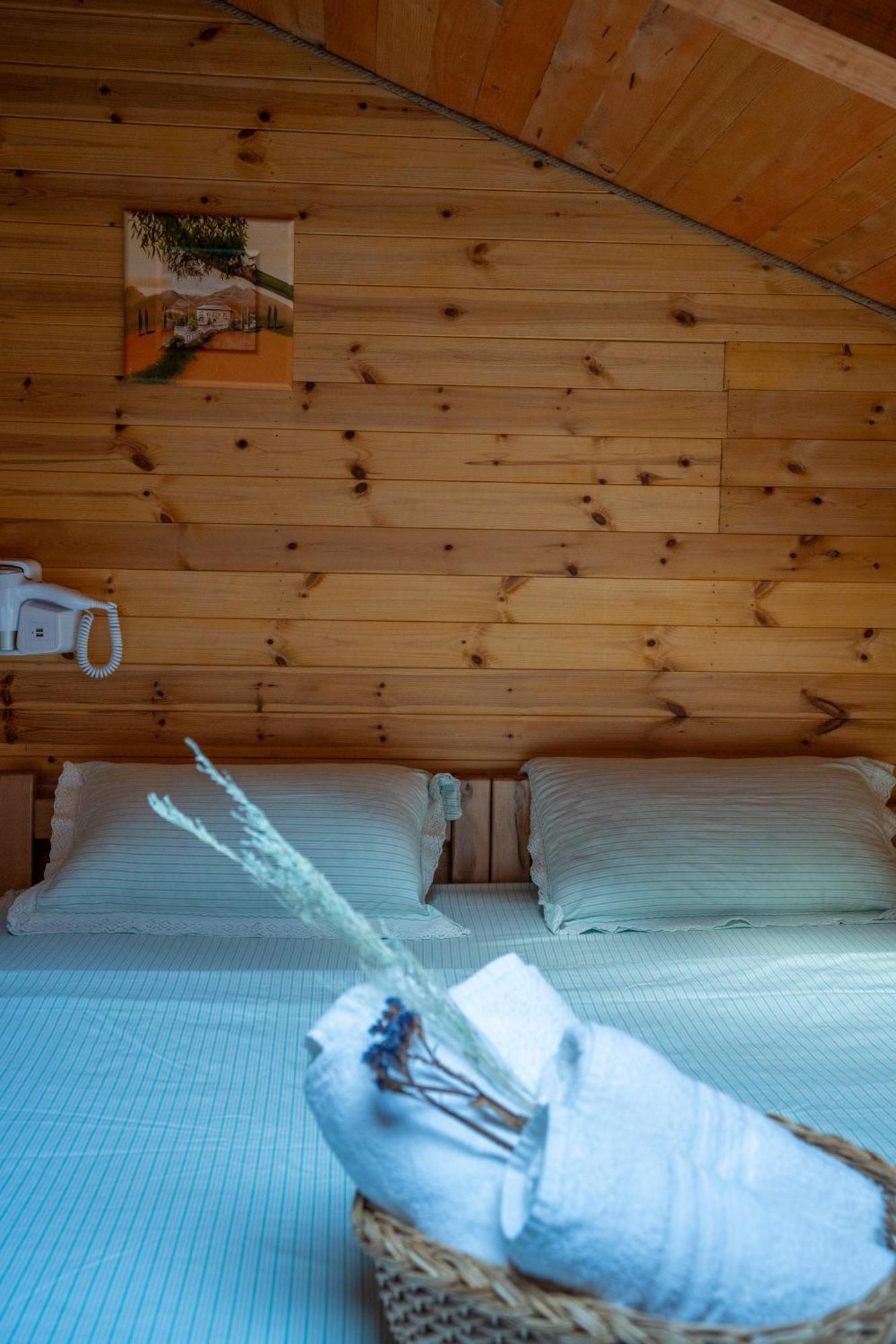 Bee Eco Guest House Moll' e Shoshit Exterior foto