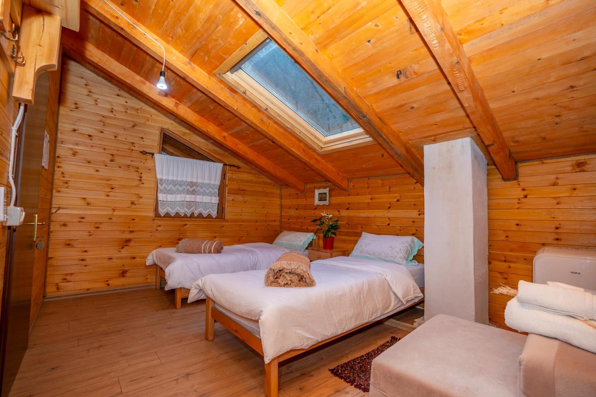Bee Eco Guest House Moll' e Shoshit Exterior foto